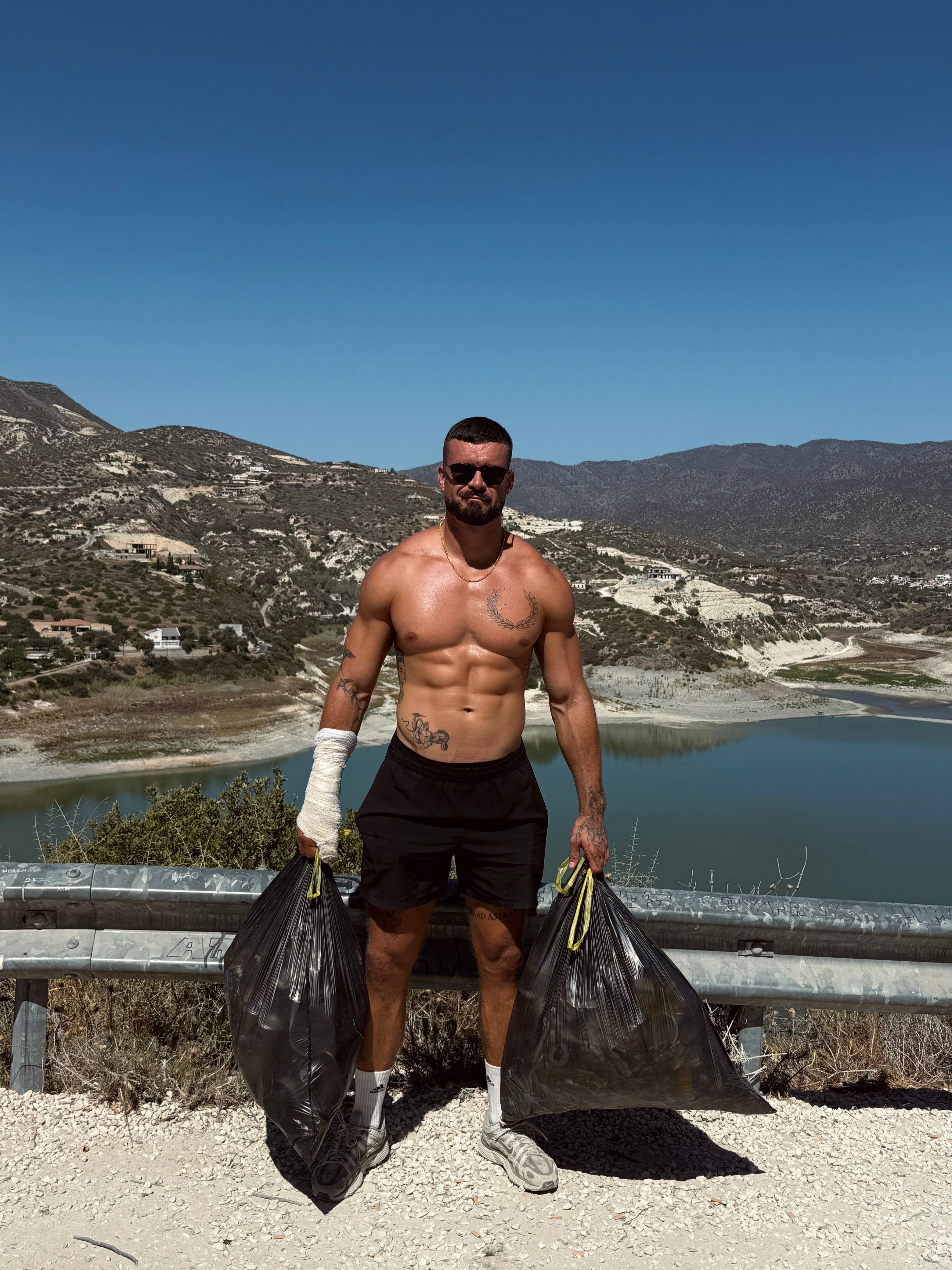 Island Keeper cleanup hero background